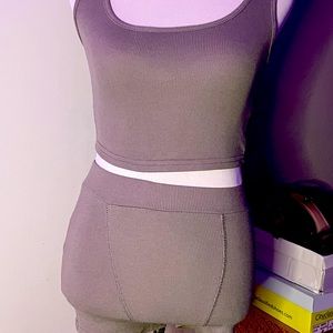 Two piece gray set 👽